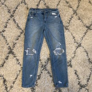 American Eagle Mom Jeans